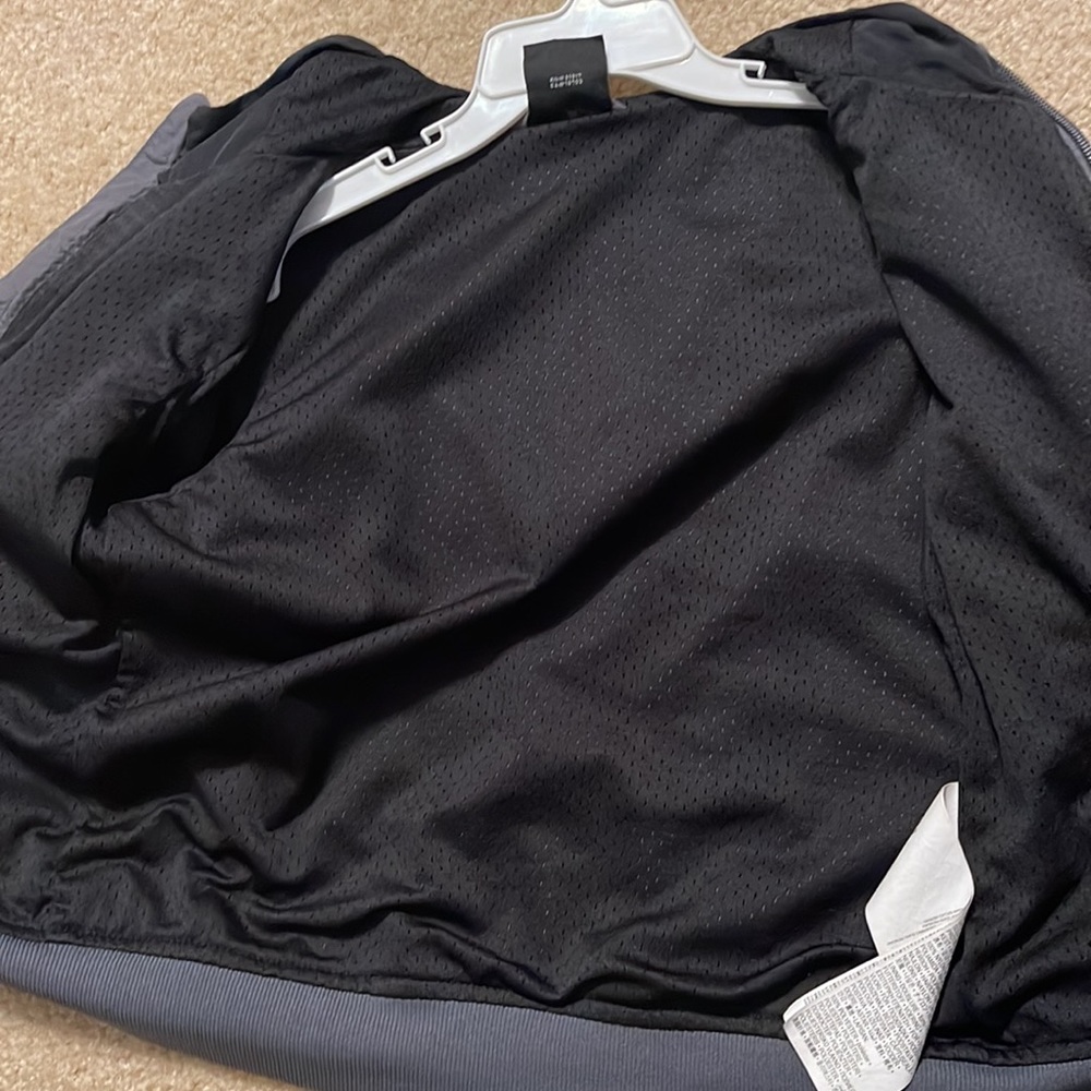 Hooded Jordan Jacket - Picture 2 of 6